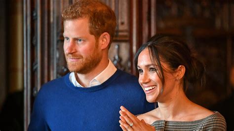 Meghan Markle, Prince Harry personally deliver free meals in Los ...