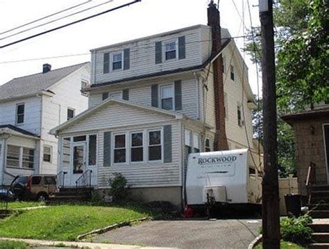 38 W Roselle Ave, Roselle Park, NJ 07204 | Zillow