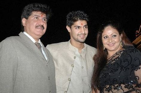 Rati Agnihotri Family Husband Son Daughter Father Mother Marriage Photos Biography Profile.