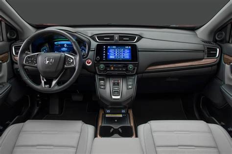 2022 Honda CR-V Hybrid Pictures - 71 Photos | Edmunds