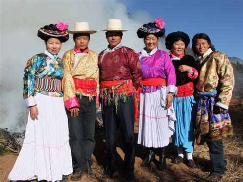 Dama da Noite: Mosuo Tribe - China - Dia Internacional da Mulher ...