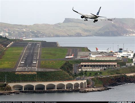 Strange Airport #3: Madeira International, Portugal | Amusing Planet