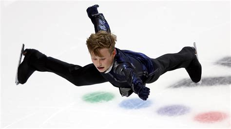 American Ilia Malinin makes history by landing 1st quad axel in competition | CBC.ca