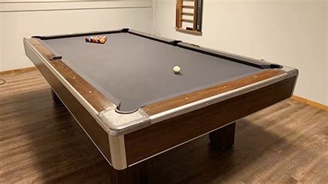 What Is Pool Table Felt Made Of? - Metro League