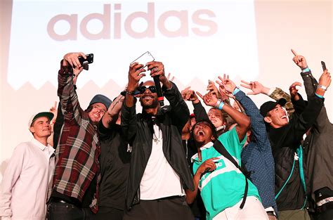 Snoop Dogg ‘Bring Flavor to the Table’ With Adidas Partnership – Billboard