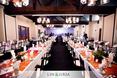 Wedding at the Pere Marquette Lodge in Grafton IL | Photography by Lin & Jirsa | Unique rustic ...