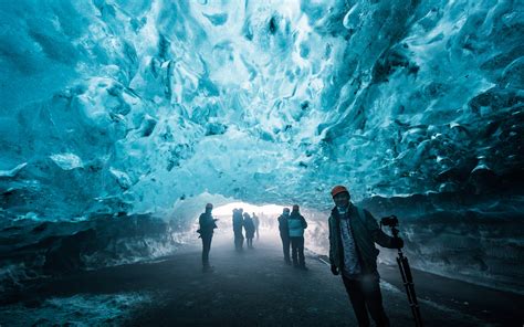 Vatnajokull Glacier, Ice Cave Tour, Iceland - Linger Abroad