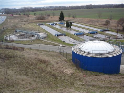 File:Wastewater treatment plant Hostivice.jpg - Wikimedia Commons