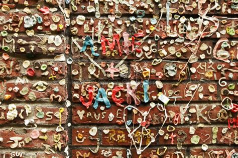 Bubble Gum Graffiti on Wall Stock Photo - Image of place, random: 13240378