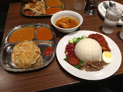 Why everyone loves Mamak Malaysian restaurants! | UrbanDuniya