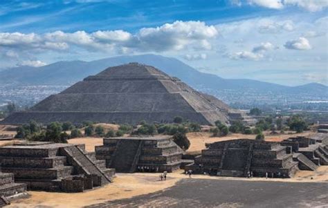 Pyramid of the Sun - Mexico City Parking & Location Info