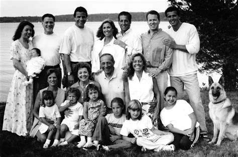 The Vineyard Gazette - Martha's Vineyard News | Remembering Mario Cuomo: A Look Back at a 1997 ...