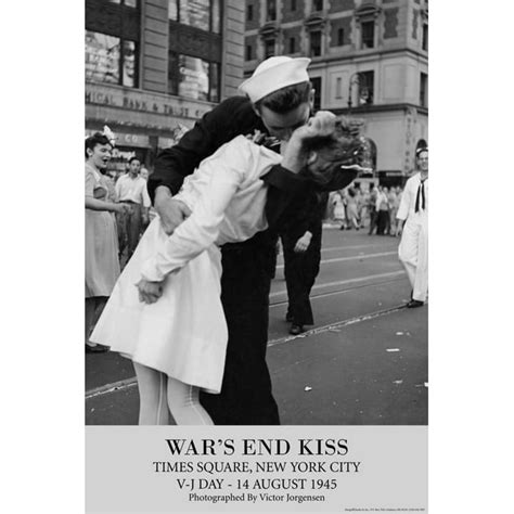 Wars End Kiss VJ Day Times Square Photo Poster 24x36 inch - Walmart.com - Walmart.com