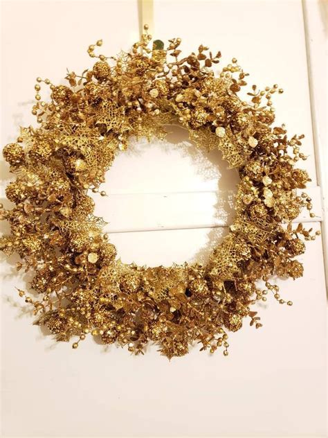 Christmas Gold Wreath Gold lacey glitzy wreath elegant | Etsy | Gold wreath, Gold christmas, Wreaths