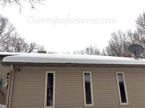 Safe Roof Snow Removal | Minnsnowta Roof Razor