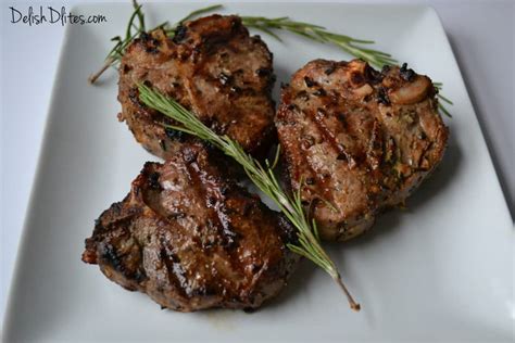 Garlic & Rosemary Grilled Lamb Chops | Delish D'Lites