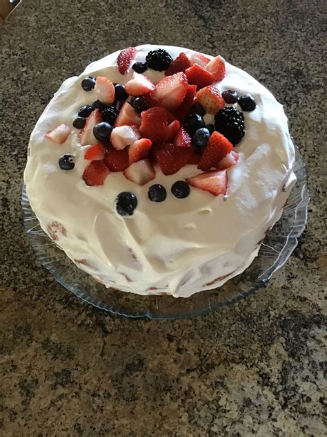 Tres Leches Cake Recipe with Fresh Berries (Porto’s Inspired Milk’N ...