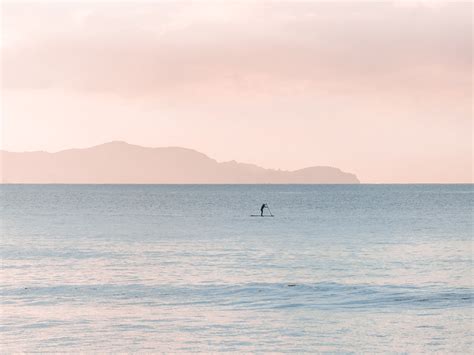 Paddleboarder Zoom Background | Download Free Peaceful Zoom Backgrounds ...