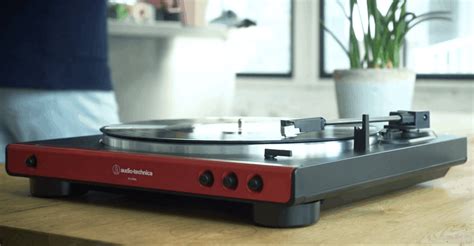 Audio Technica Bluetooth Record Player (The New AT-LP60X) – RecordSoundPro