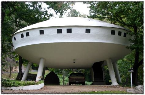 Flying saucer house photos