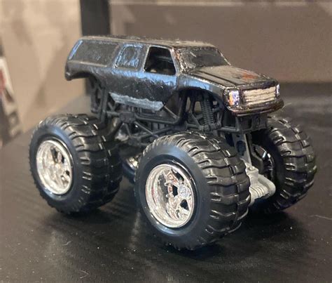 Custom An Escalade : r/monsterjam