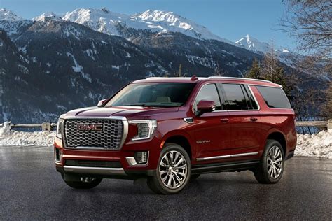 New GMC Yukon XL Denali Photos, Prices And Specs in SaudiArabia