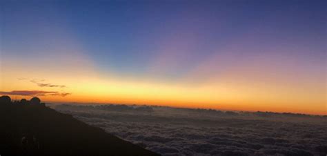 Haleakala Summit at Sunrise or Sunset: Which One Should You Do?