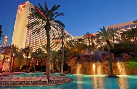 Flamingo Las Vegas (Las Vegas, NV) - Resort Reviews - ResortsandLodges.com