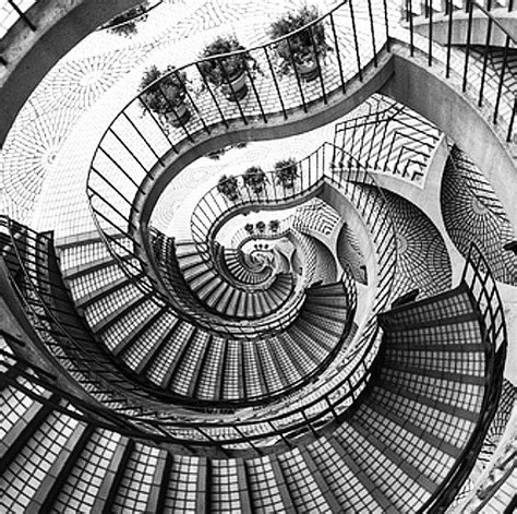 Simple Mc Escher Stairs - byeonhosa web