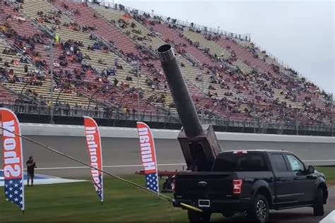 Human Cannonball Performer Launched at MIS [VIDEO]