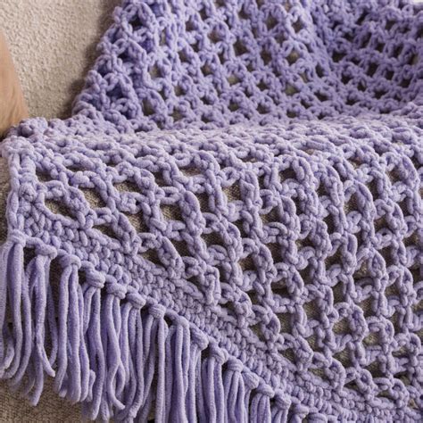 Bernat Love Knot Crochet Blanket Sparkle | Yarnspirations | Crochet ...