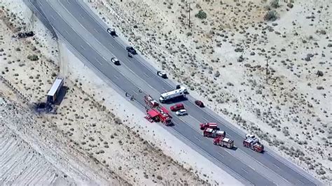 Palmdale crash: 3 killed in violent wreck involving big rig | abc7.com