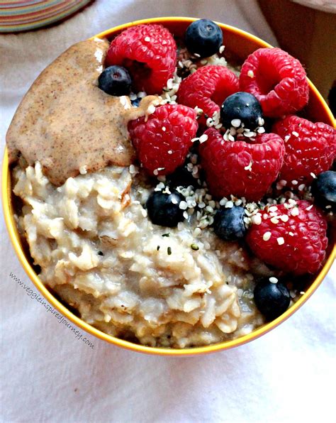 Easy, Sweet, Creamy, Customizable Healthy Oatmeal (Dairy Free)