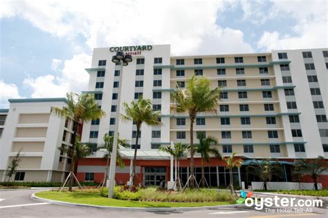 Courtyard by Marriott Miami Airport Review: What To REALLY Expect If ...