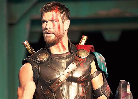 HD wallpaper: Chris Hemsworth as Thor Ragnarok, Movie, Thor: Ragnarok, one person | Wallpaper Flare