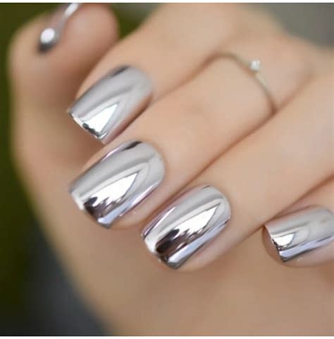 Shinny Mirror Metallic Nail Polish | RebelsMarket