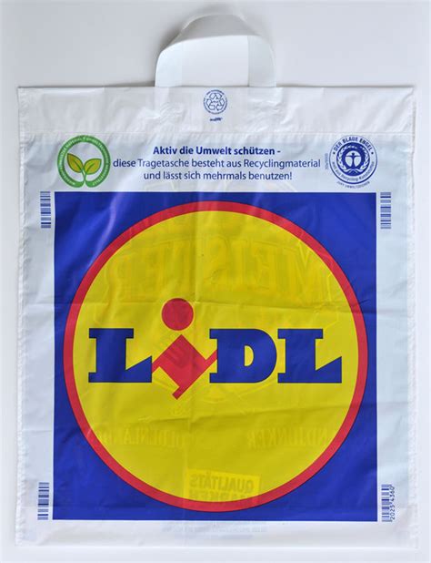 Lidl are going to start charging THIS much for plastic bags | Express.co.uk