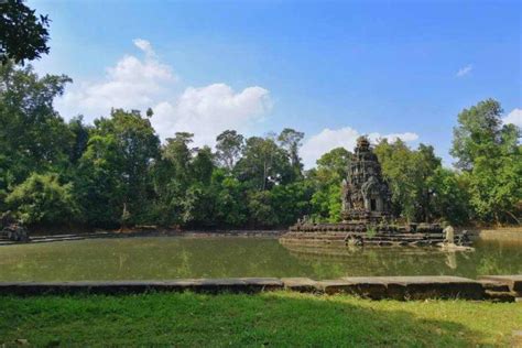 Uncover Neak Pean Temple's Mysterious History and Healing Symbolism - Siem Reap Shuttle Tours