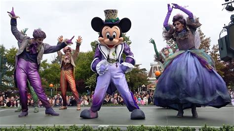 Mickey's Halloween Celebration Parade at Disneyland Paris 2022 - Full Version Including Mickey ...