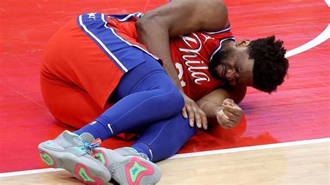 Philadelphia 76ers star center Joel Embiid to have MRI on hyperextended ...