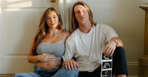 Trevor Lawrence, wife announce pregnancy | TigerNet