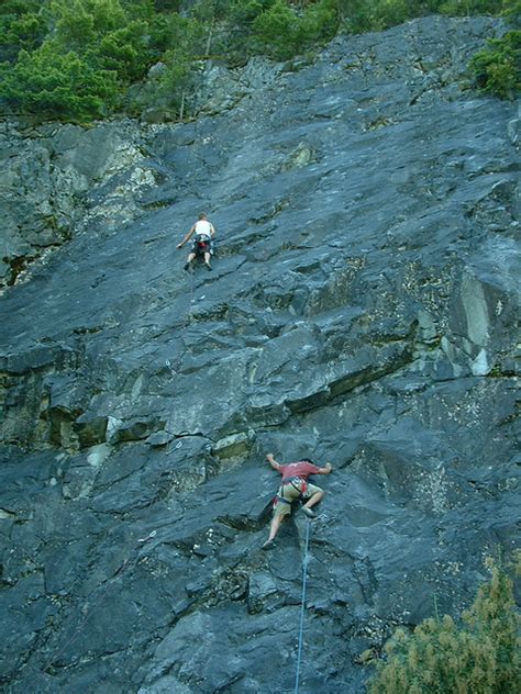 Top 6 Rock Climbing Sites Near Seattle | Nerve Rush