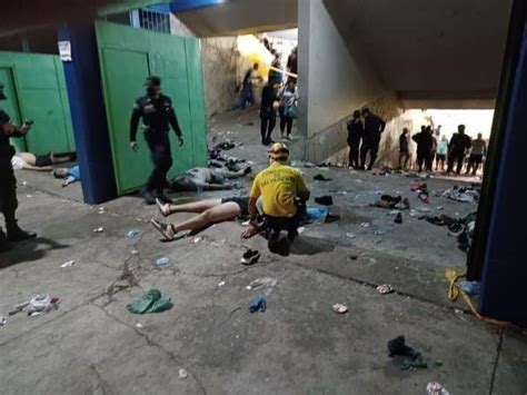 Tragedia en el Estadio Cuscatlán: Estampida humana deja al menos nueve muertos - Noticias de El ...