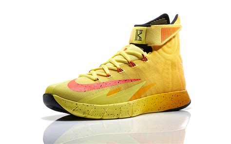 FL_Unlocked_Nike_Zoom_HyperRev_Kyrie_Irving_PE_1.jpg