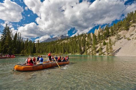 Rafting Bow River Banff Paul Zizka 4 Horizontal | Float trip ...