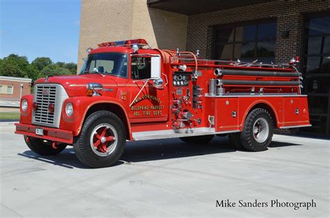 Pin by Tony Burr on INTERNATIONAL HARVESTER FIRE ENGINES | Fire trucks ...