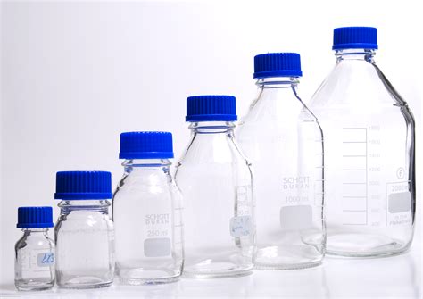 File:Laboratory glass bottles-set.jpg - Wikimedia Commons