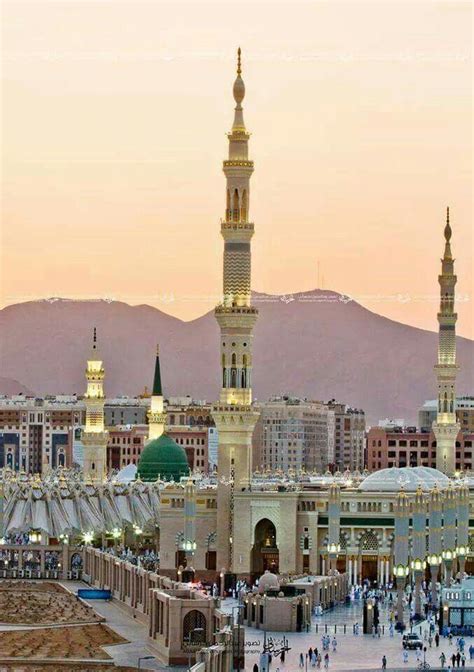 Mosque Al-Nabavi. Madina Munawara, Saudia. Masjid Al Nabawi, Masjid ...