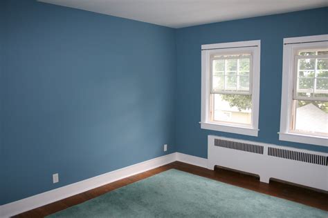 My Fantasy Home: Blue Accent Wall