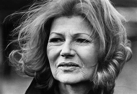 Rita Hayworth, 1976